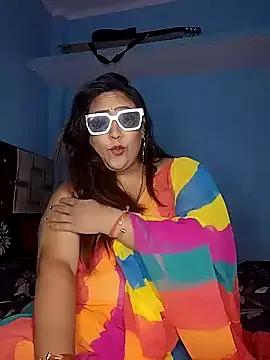 hotyishaa from StripChat is Group