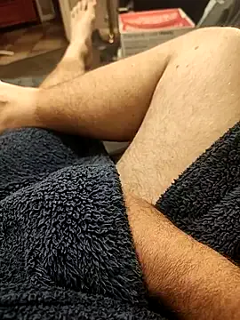 hubbyfun19 on StripChat 