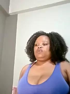 hugemelonsxxx from StripChat is Freechat