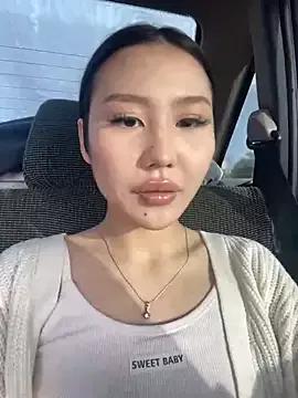 Hunnybanana from StripChat