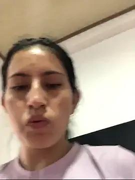 IAM_SARAH from StripChat is Freechat