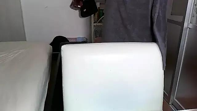 iamMalixxx from StripChat