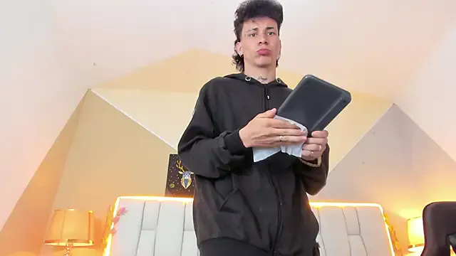 Iammariano from StripChat