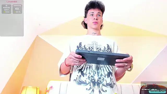 Try our streaming cams variety and talk on a personal level with our adorable girls streamers, showing off their bountiful shapes and dildos.