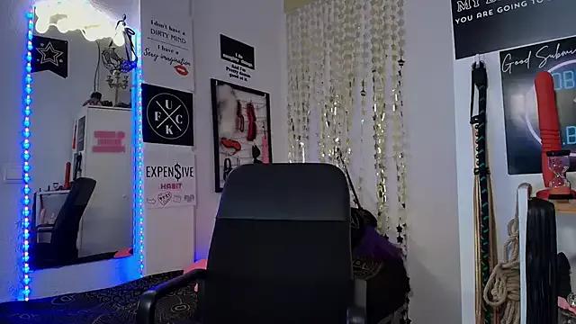 iammistress from StripChat