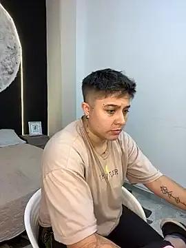 IanGilbert from StripChat is Freechat