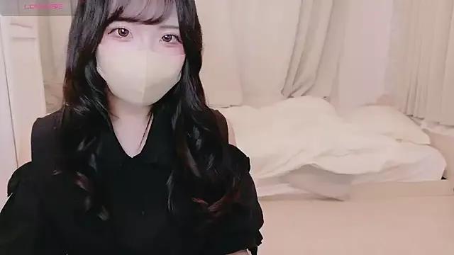 ICHIKA_oO from StripChat