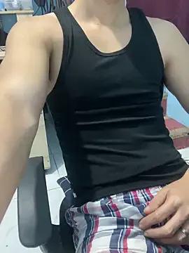 Ieat_monsters from StripChat