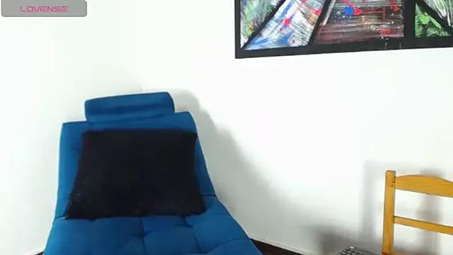 Iivana_19 from StripChat