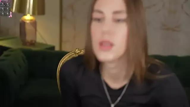Iliyana_Sweet from StripChat