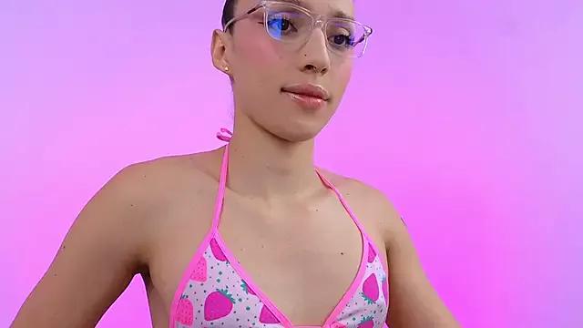 Try our streaming cams variety and talk on a personal level with our adorable girls streamers, showing off their bountiful shapes and dildos.