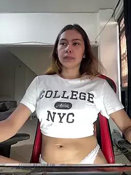 Try our streaming cams variety and talk on a personal level with our adorable girls streamers, showing off their bountiful shapes and dildos.