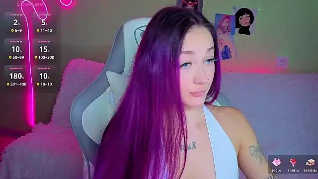 Im_suka from StripChat is Freechat