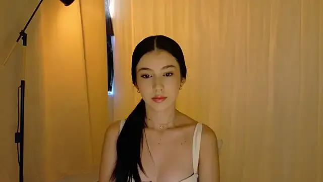 Imrose_mar1423 from StripChat