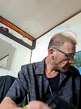 In2itvegassstyle from StripChat