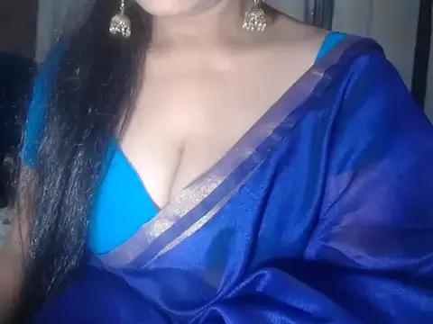 Indanstream from StripChat is Freechat