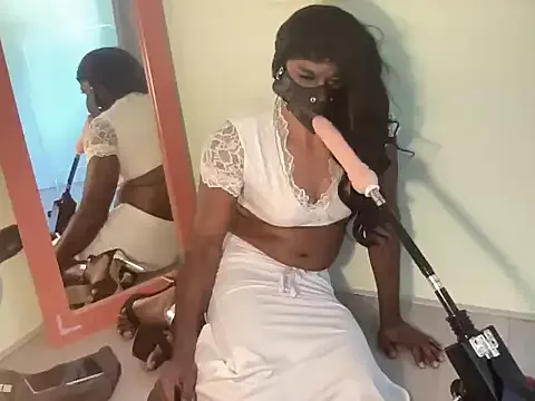 Indian-Drag-Queen on StripChat 