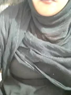 Indian-Nazia from StripChat