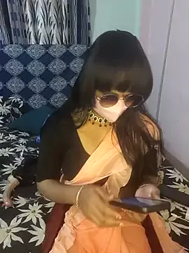 Indian_hotmilfs on StripChat 
