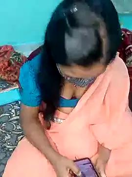 Indian_queenbaby from StripChat