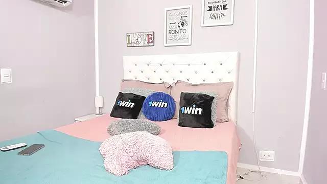 indiana_jonnes from StripChat