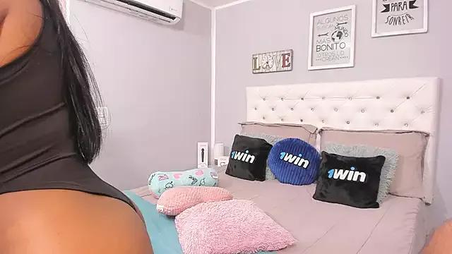 indiana_jonnes from StripChat