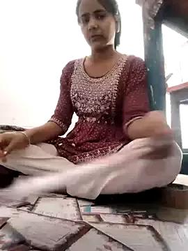 indiancute43 from StripChat