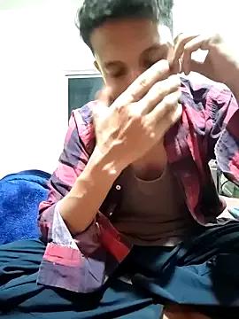 Indiandaddy11 from StripChat