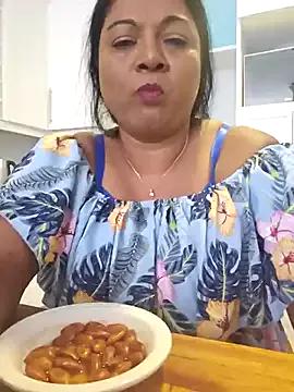 IndianDelia from StripChat