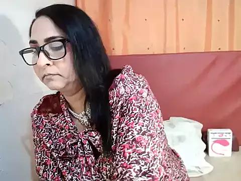 Indiankushy from StripChat