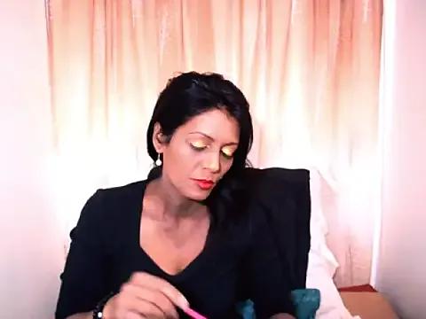 Indianpeaches from StripChat is Freechat