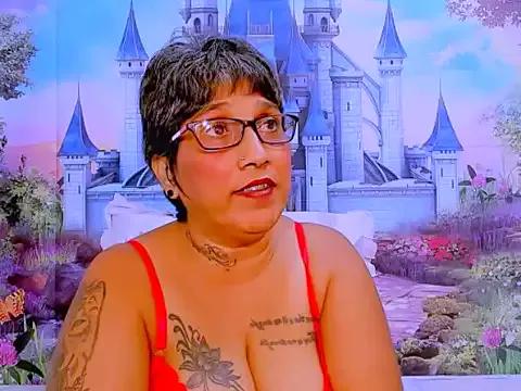 indianroxy from StripChat