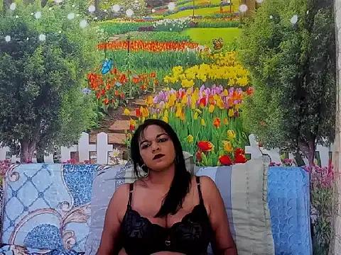 Indianswtbella from StripChat