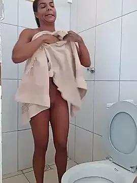 Indiazinhax from StripChat