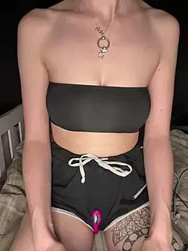 indie-rayne from StripChat