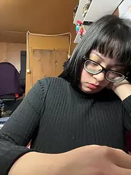 indiegirl666 from StripChat