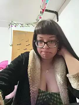 indiegirl666 from StripChat