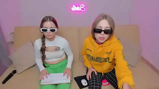 IndikaandSativa from StripChat