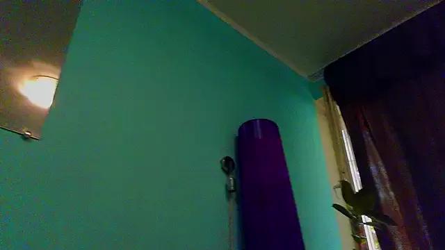 indimoon111 from StripChat
