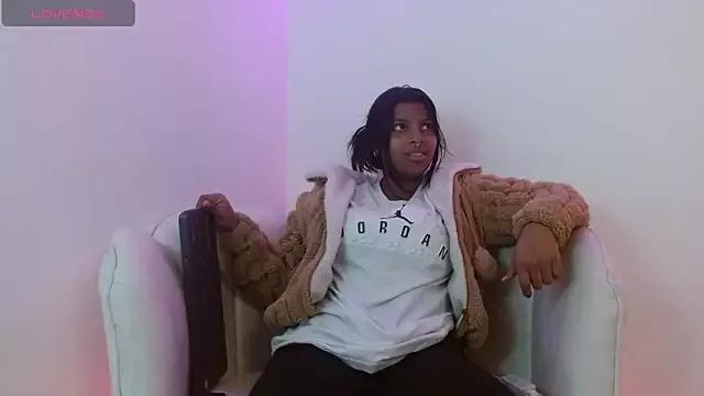 Innocent_Ivonne_ from StripChat is Freechat