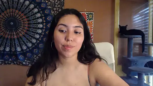 IntimateTales from StripChat