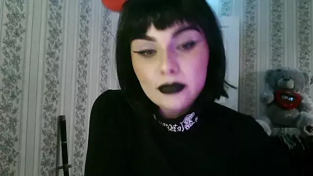 IntrigueYourDay from StripChat is Freechat