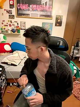 Ippei0001 from StripChat