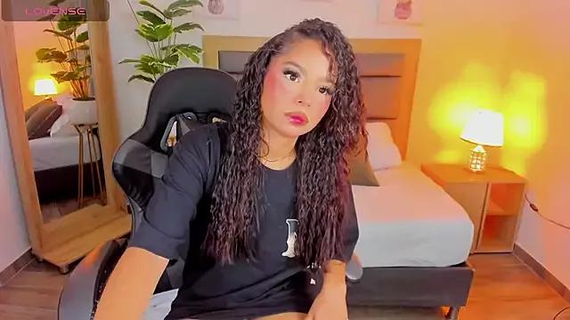 Try our streaming cams variety and talk on a personal level with our adorable girls streamers, showing off their bountiful shapes and dildos.
