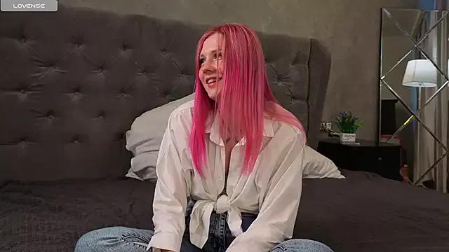 IrenaFenty from StripChat is Freechat