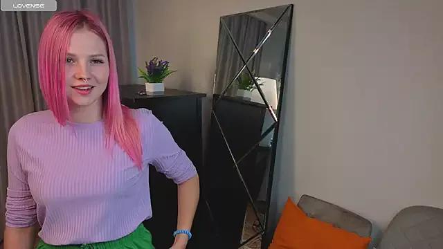 Try our streaming cams variety and talk on a personal level with our adorable girls streamers, showing off their bountiful shapes and dildos.