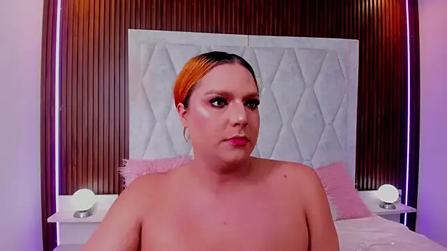 IrinaaVega on StripChat 