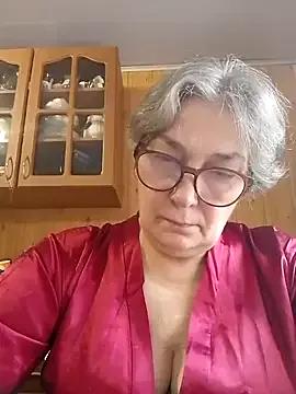 IrinaSweet54 from StripChat