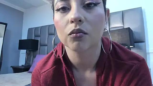 IrinaSweett from StripChat
