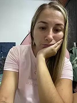 Iris_love18 from StripChat